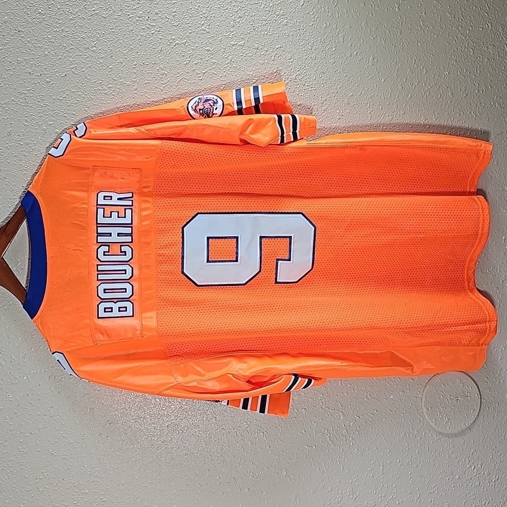 NWOT The WATERBOY Bobby Boucher Jersey.
